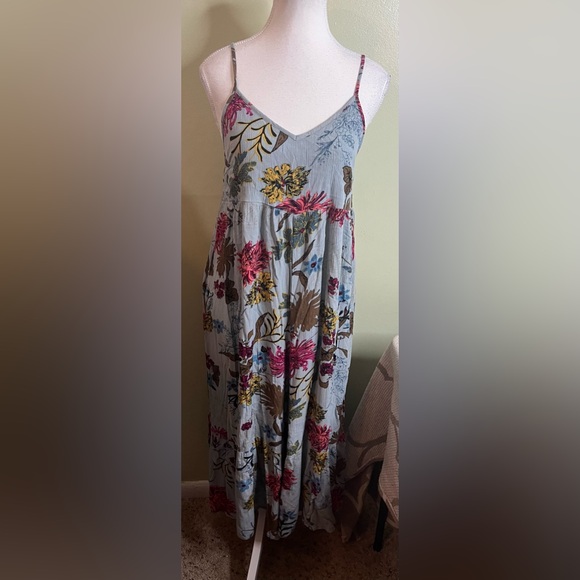 NATURAL LIFE Pants - Natural Life Floral pull on side pockets wide leg relaxed fit Jumpsuit , size XS
